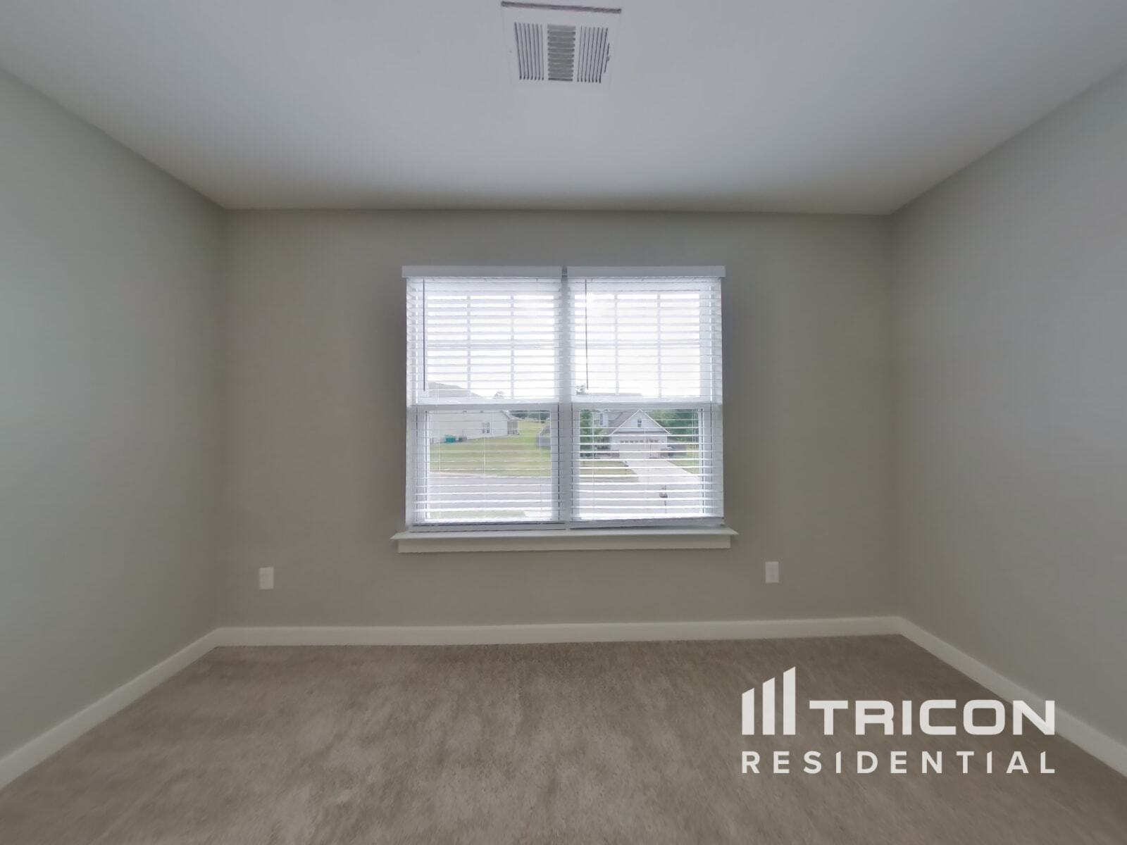 Building Photo - 6014 Sentinel Dr