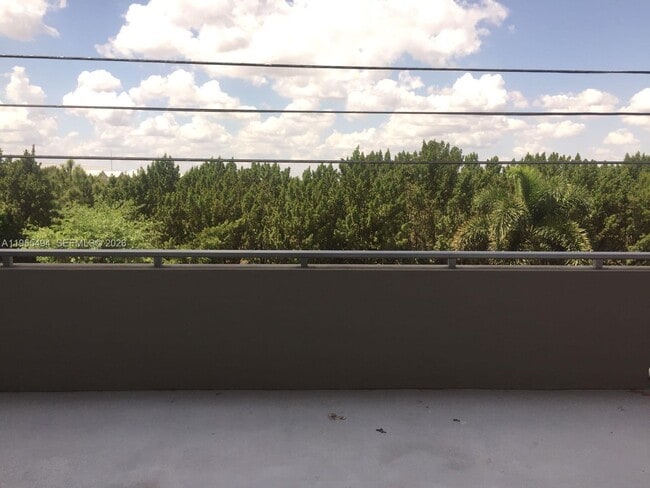 Building Photo - 7751 NW 107th Ave