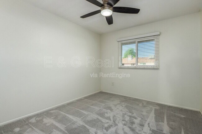 Building Photo - 4508 N 15th Ave