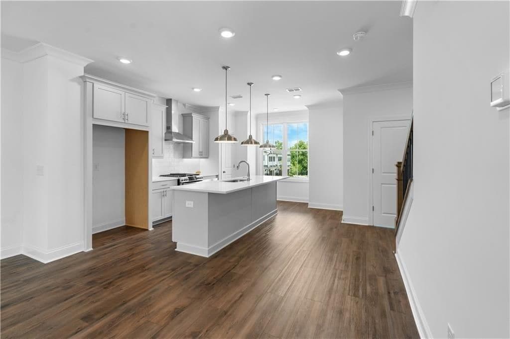 Building Photo - 5440 Howington Ct