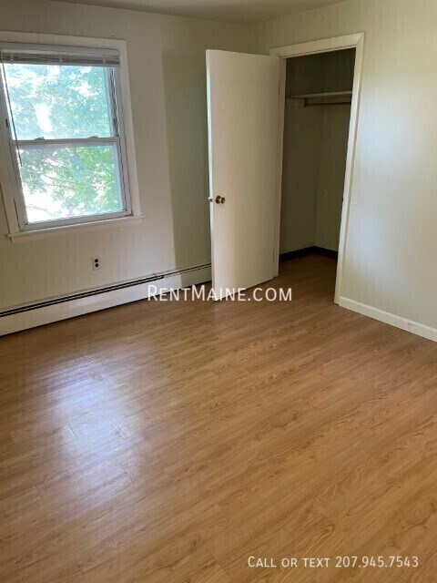 Building Photo - 236 Mt Hope Ave