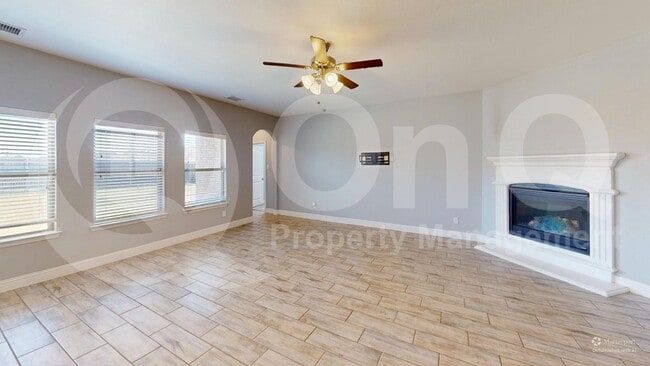 Building Photo - 4006 Whitetail Ln