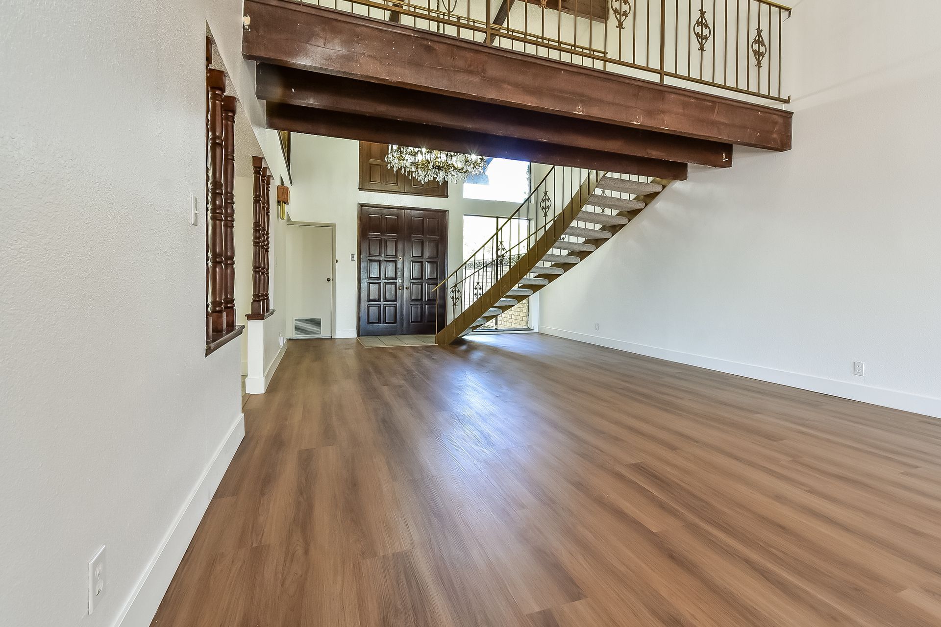 Building Photo - 2413 Plaza Del Grande