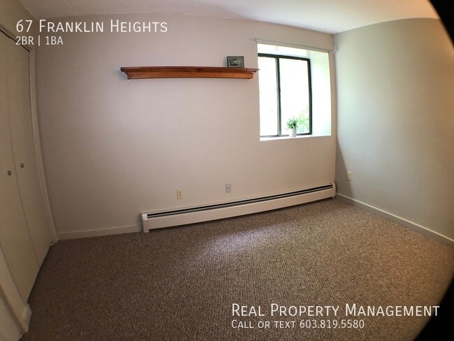 Building Photo - Spacious Townhouse with Modern Comforts an...