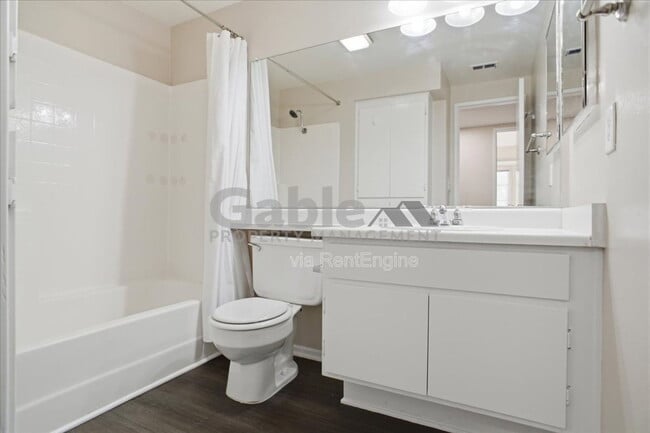 Building Photo - 24131 Del Monte Dr.