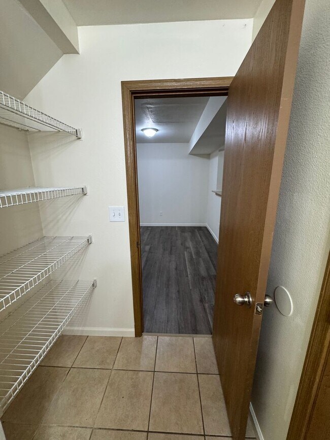 Building Photo - 1412-1414 Greensboro Dr.