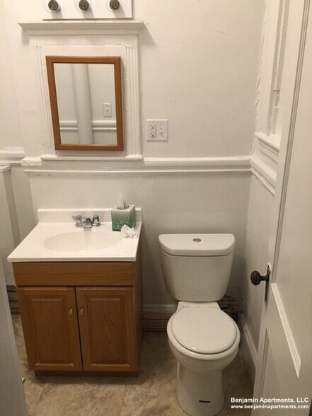 Building Photo - 1334 Commonwealth Ave