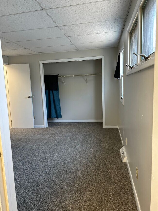 Building Photo - 153 W Seneca St