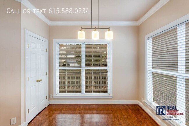 Building Photo - 1210 Olympia Pl