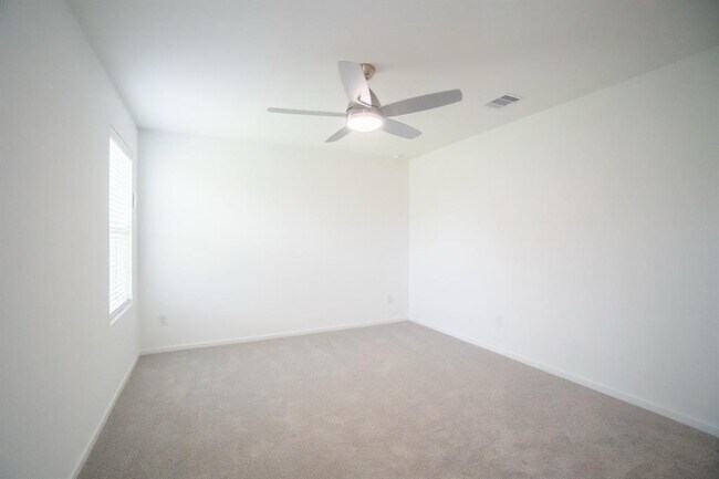 Building Photo - 1107 Rustic Willow Dr