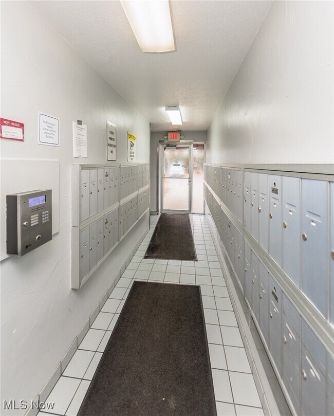 Building Photo - 25735 Lorain Rd