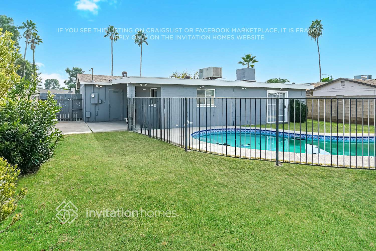 Building Photo - 2128 W Hartford Ave