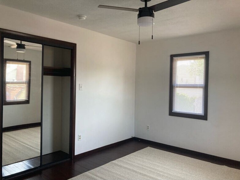 Second Bedrooom Closet - 108 21st St