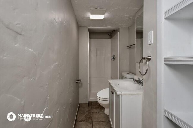 Building Photo - 2624 LINDSAY LN, FLORISSANT, MO 63031