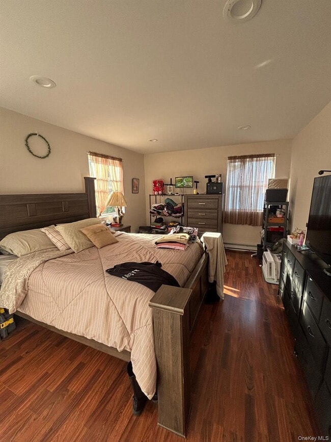 Building Photo - 938 Scherger Ave