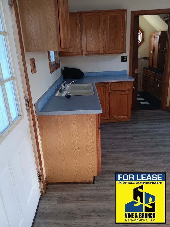 Building Photo - N8717 WI-42