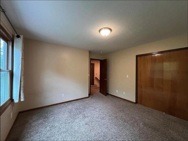 Building Photo - 440 Taylor Ave