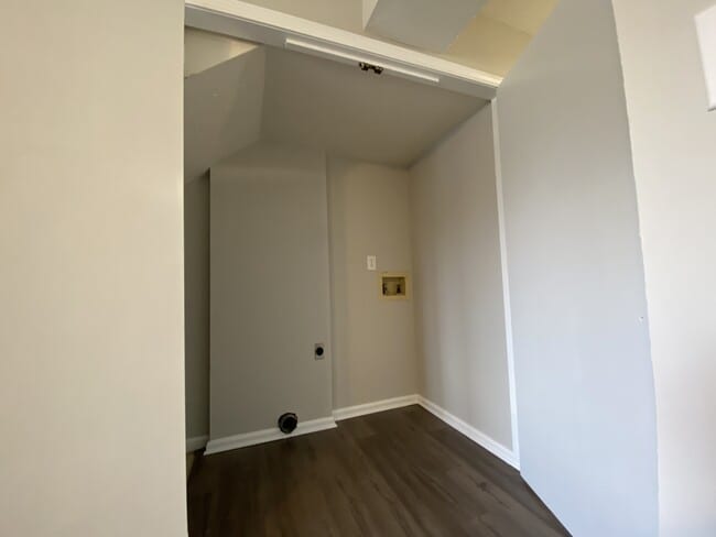 Building Photo - 111 Stamey Ave
