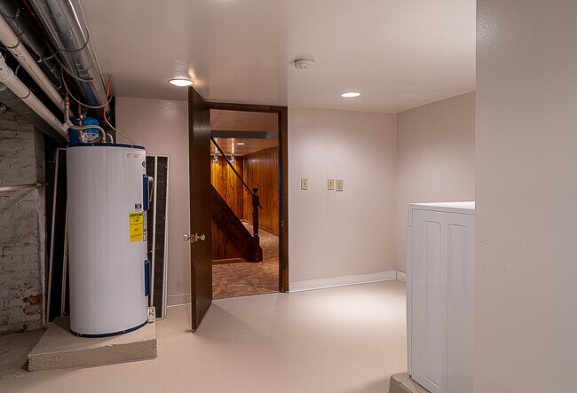 Washer/Dryer and Storage - 2333 Sidney St
