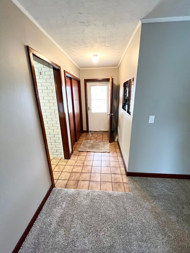 Building Photo - 3610 NW Michael St