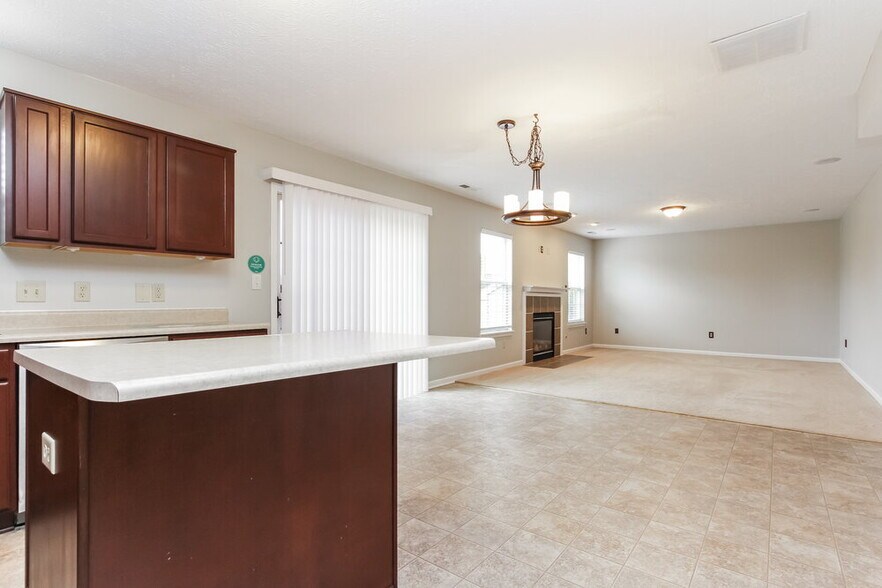 Building Photo - 7764 Shasta Dr