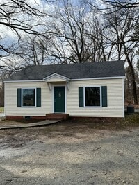 Building Photo - UPGRADED 2 Bedroom Home FOR RENT