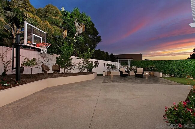 Building Photo - 2123 De Mayo Rd