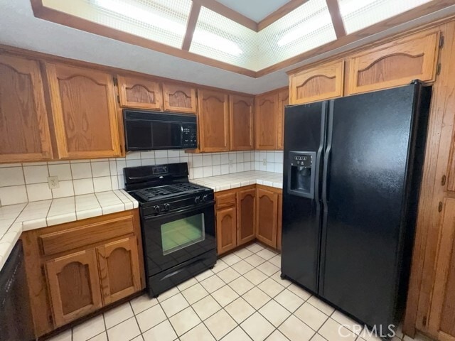 Building Photo - 15370 Tacony Rd