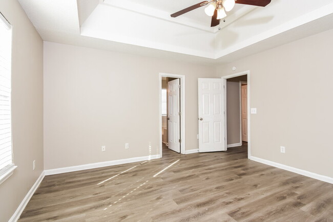 Building Photo - 7537 Edenberry Way