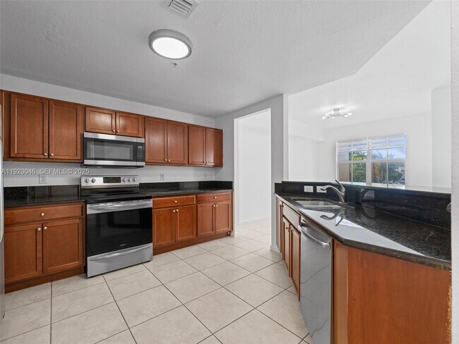 Building Photo - 11603 NW 89th St