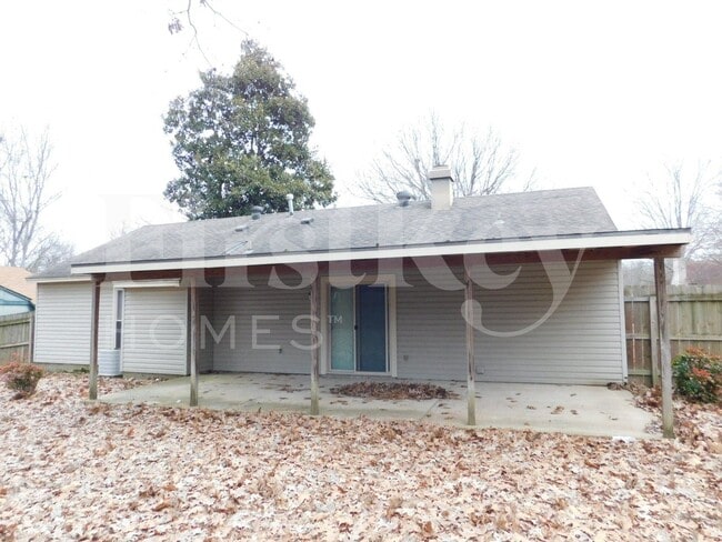 Building Photo - 3037 Leeridge Dr