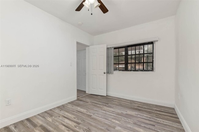 Building Photo - 259 NE 56th St