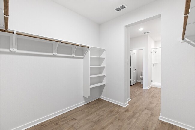 Building Photo - 8117 Danson Ln