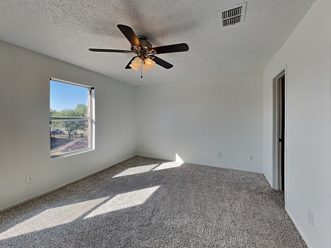Building Photo - COME SETTLE HERE