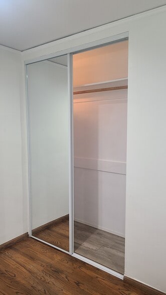 Building Photo - 2019 N Manning St