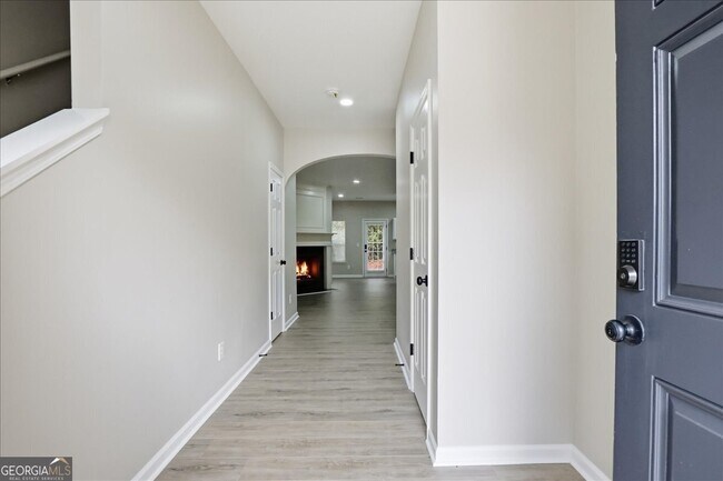 Building Photo - 5630 Lawley Rd