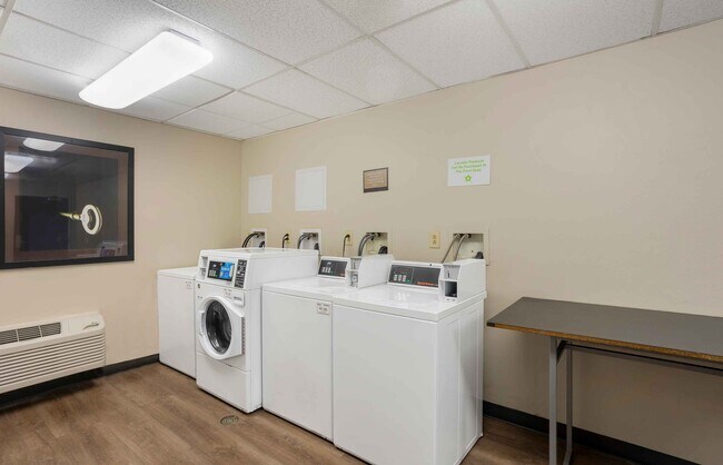 Building Photo - Furnished Studio-Philadelphia - Airport - Tinicum Blvd