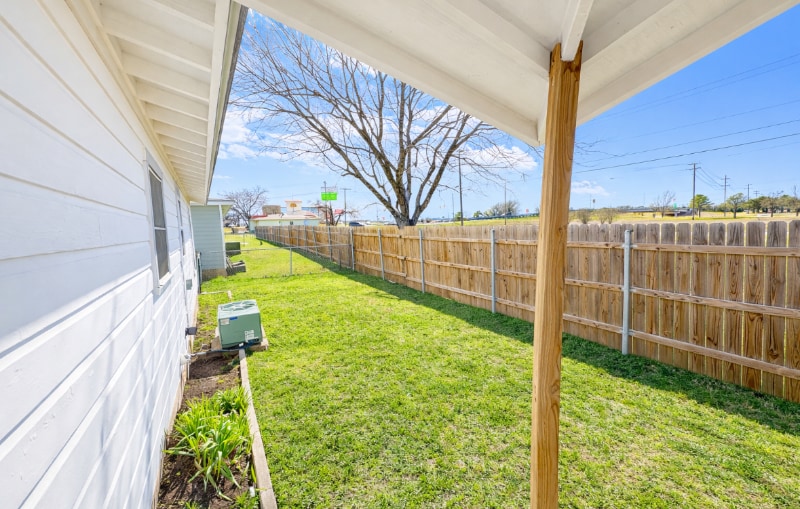 Building Photo - 129 N McEntire Ct