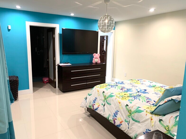 Building Photo - 14377 SW 25th Terrace