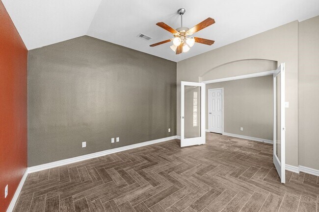 Building Photo - 27723 Amy Willow Ln