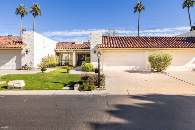 Building Photo - 2 br, 2 bath Townhome - 5511 North 71st Place