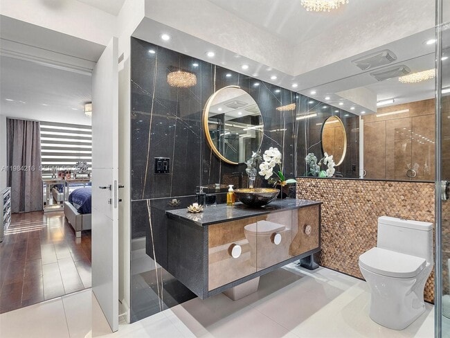 Building Photo - 251 174th St