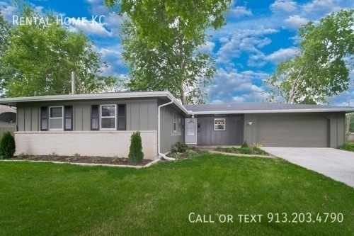 Primary Photo - 5240 Barton-