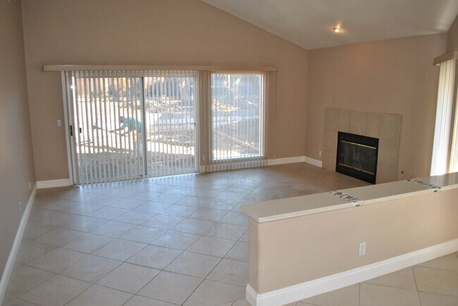 Building Photo - 4050 Tilden Dr