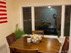 Building Photo - 514 E Park Ave