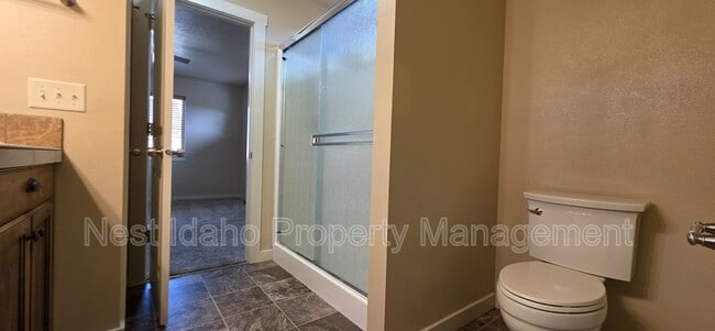 Building Photo - 11756 W Bronte St