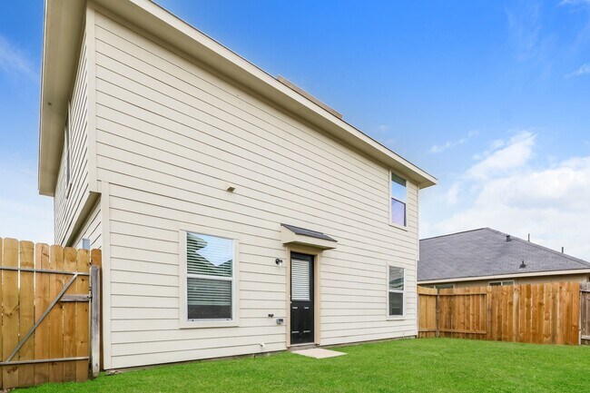 Building Photo - 2447 Gibbs Bend Ct