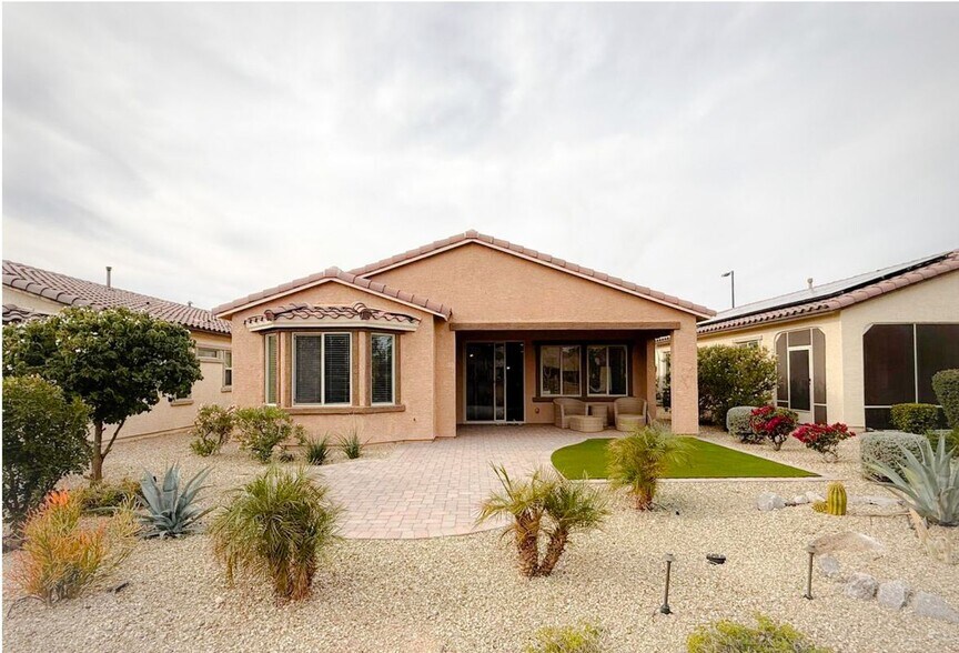 Building Photo - 16813 S 178th Dr
