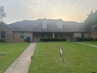 Building Photo - 8315 Garrett Dr
