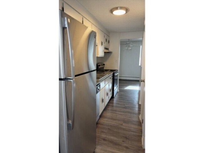 Building Photo - 3310 S Grant St